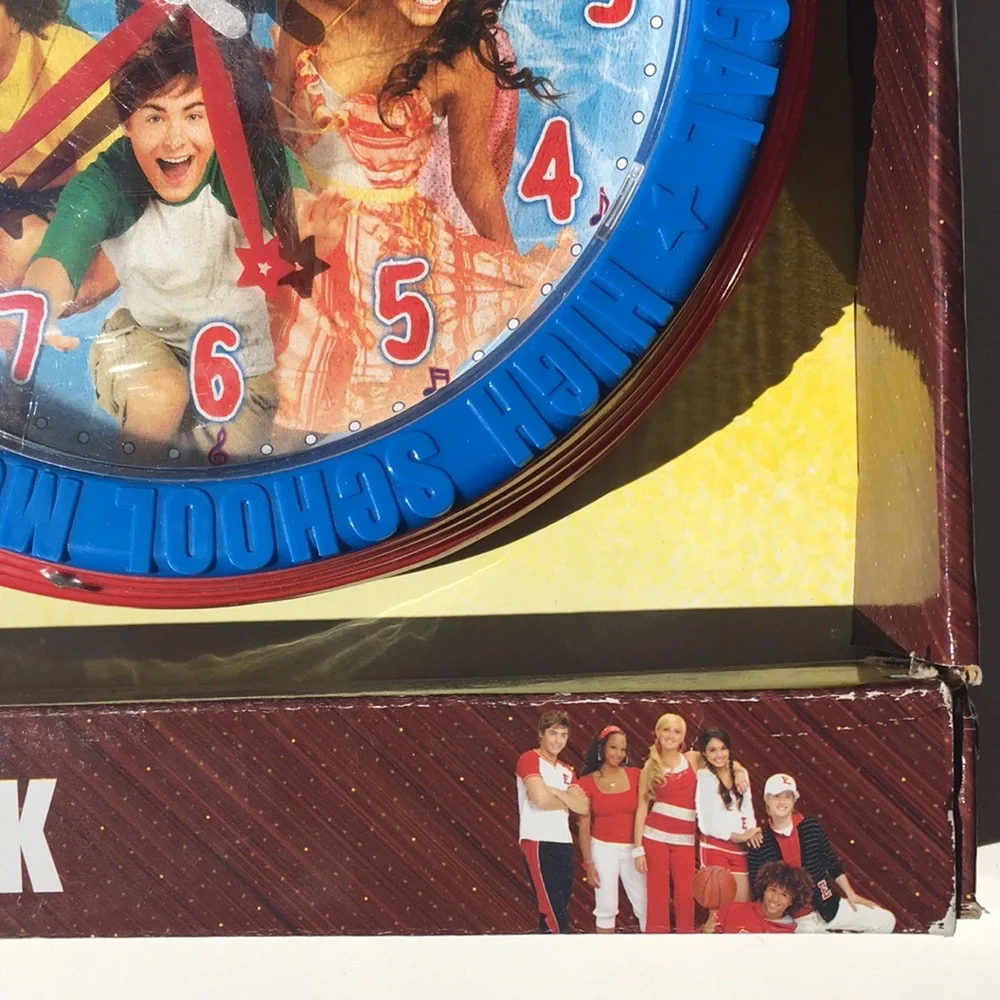 FINAL MARKDOWN Disney high school musical wall clock nib